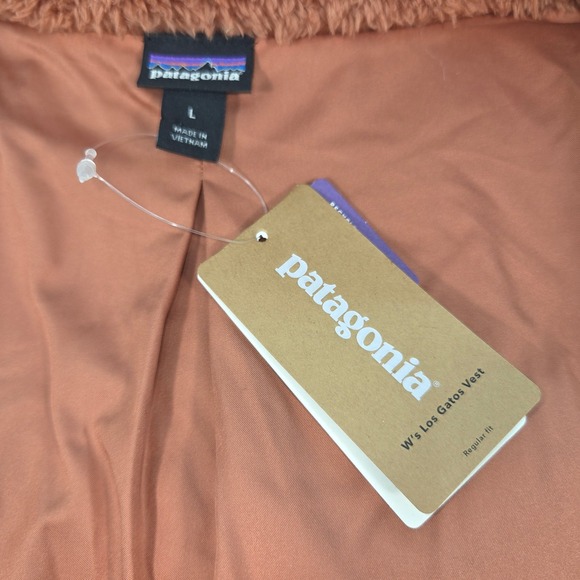 Patagonia Los Gatos Vest NWT Womens Large Century Pink High Pile Fleece Full Zip - Picture 6 of 9